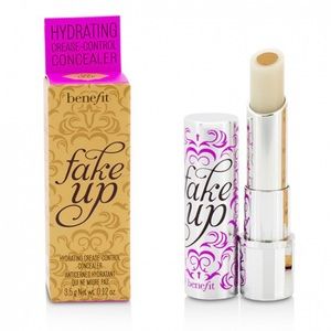 Benefit Fakeup Hydrating crease control Concealer